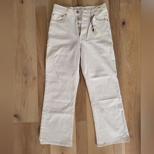 Levi's Ribcage Cropped Bootcut / Ecru / size 27